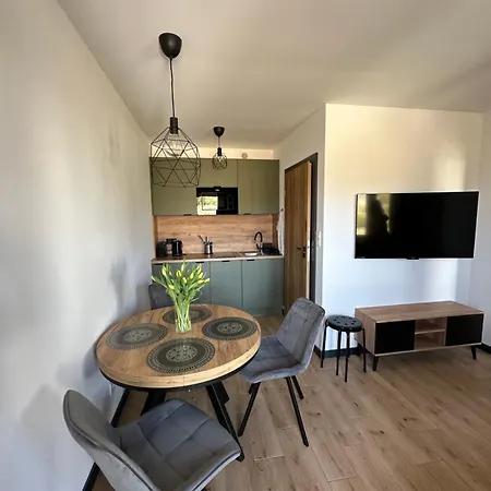 Salazar Debina (Ustka)