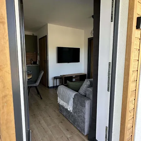 Salazar Debina (Ustka)