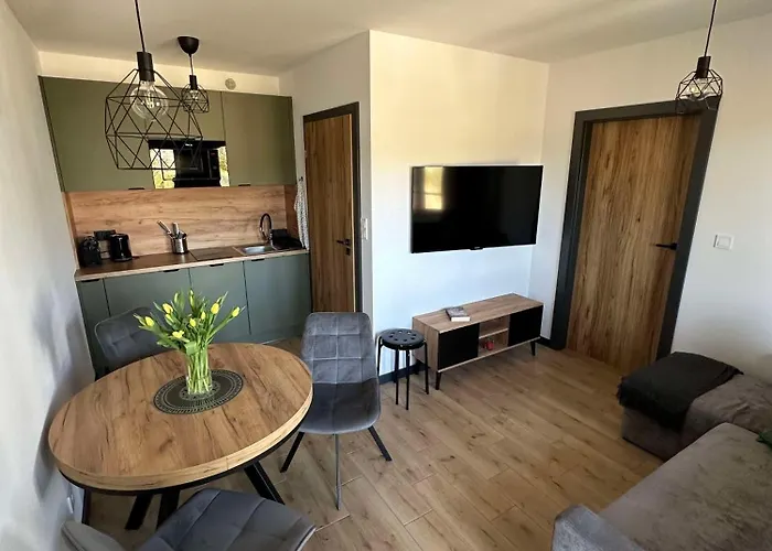 Salazar Debina (Ustka)