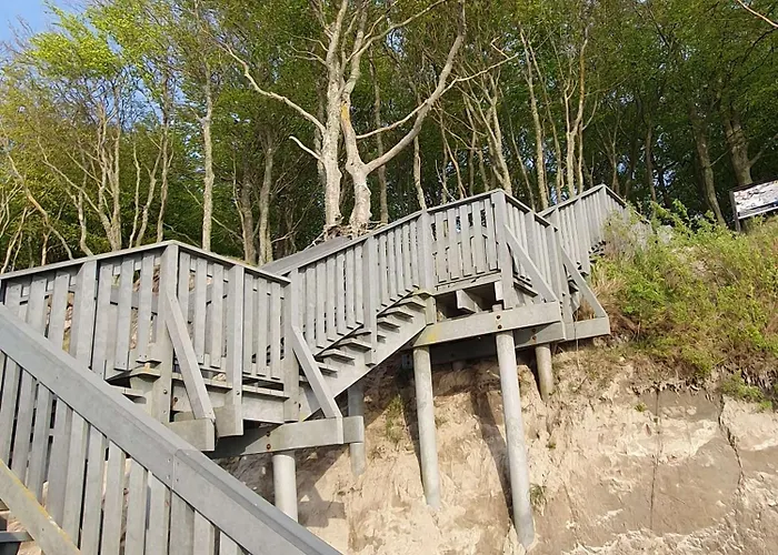 Salazar Debina (Ustka)